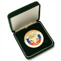 Настольная памятная медаль Карагинский районный суд в кожаной упаковке