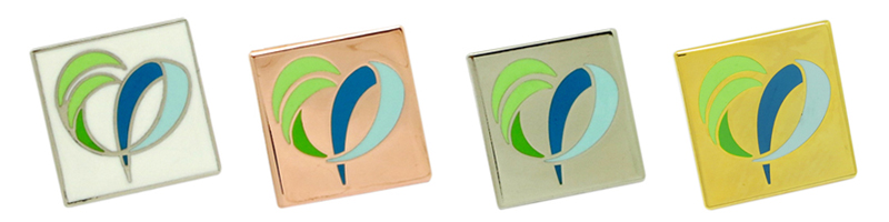 Значки с логотипом и символикой с использованием одного и того же штампа